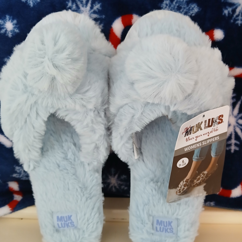 Muk Luks Light Blue Fuzzy Slippers